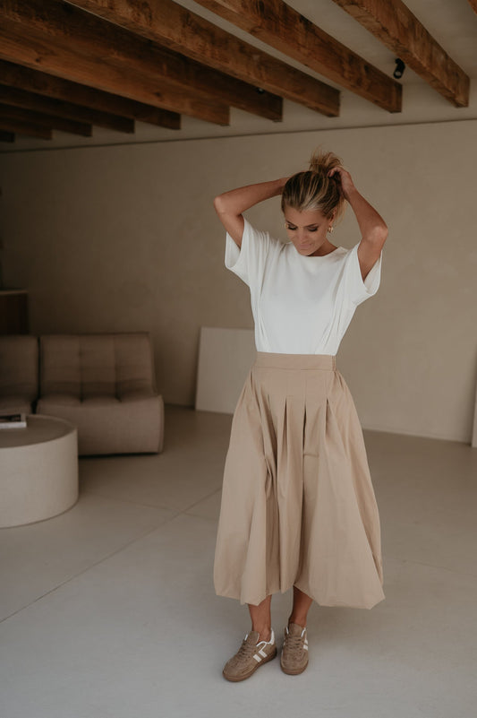 Beige Balloon Skirt with Elastic Waistband – Stylish Half-Length Cotton Skirt in S/M and M/L Sizes 0