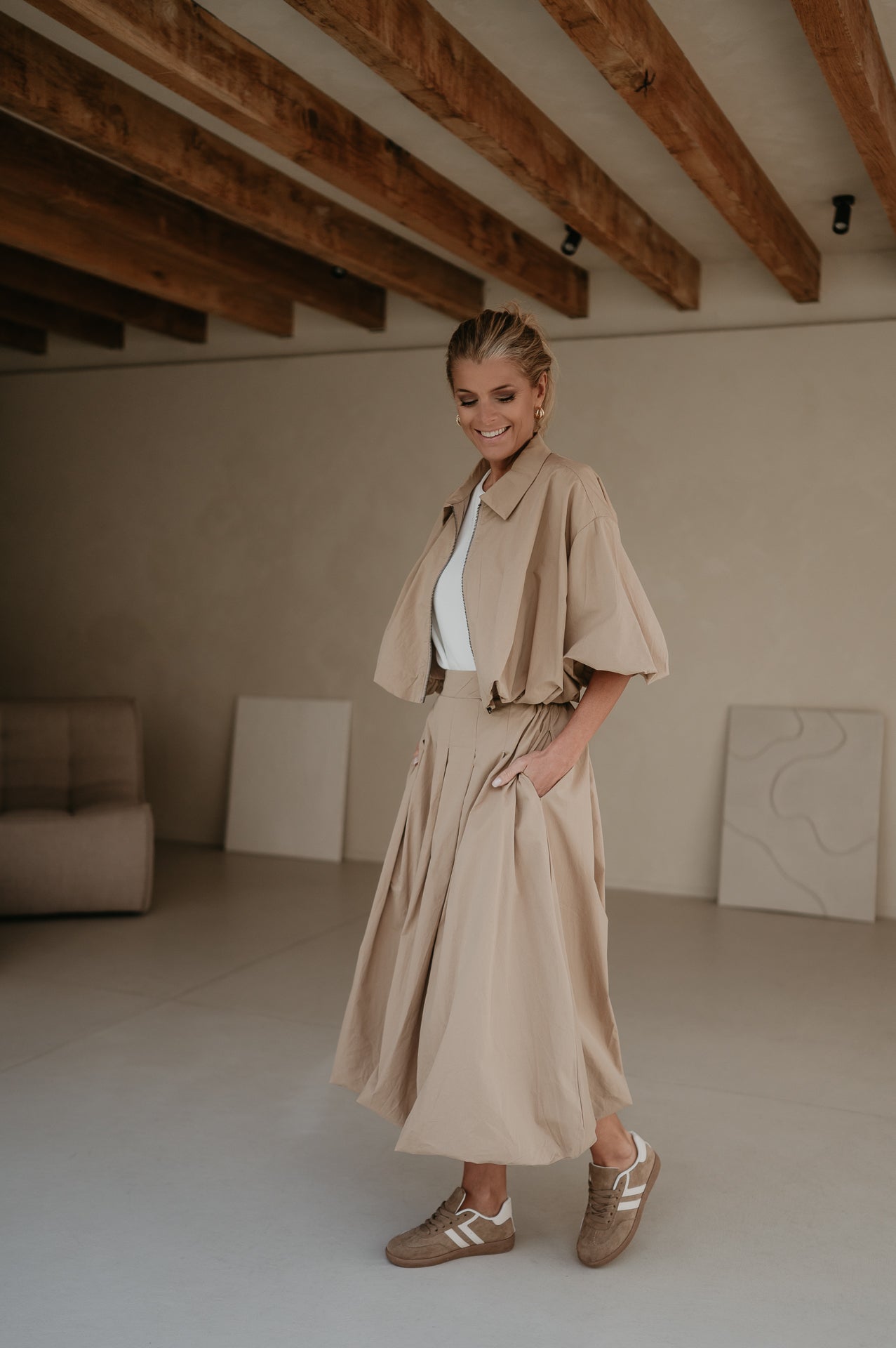 Beige Balloon Skirt with Elastic Waistband – Stylish Half-Length Cotton Skirt in S/M and M/L Sizes 5