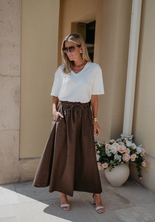 Long Chocolate Brown Skirt with Elastic Waistband – Comfortable Cotton Summer Essential for Casual and Formal Wear 1