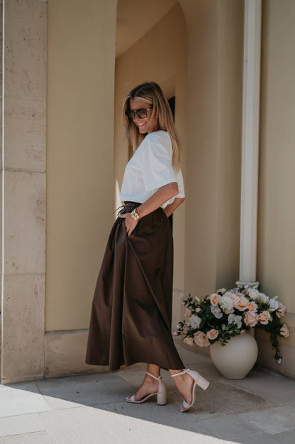 Long Chocolate Brown Skirt with Elastic Waistband – Comfortable Cotton Summer Essential for Casual and Formal Wear 3