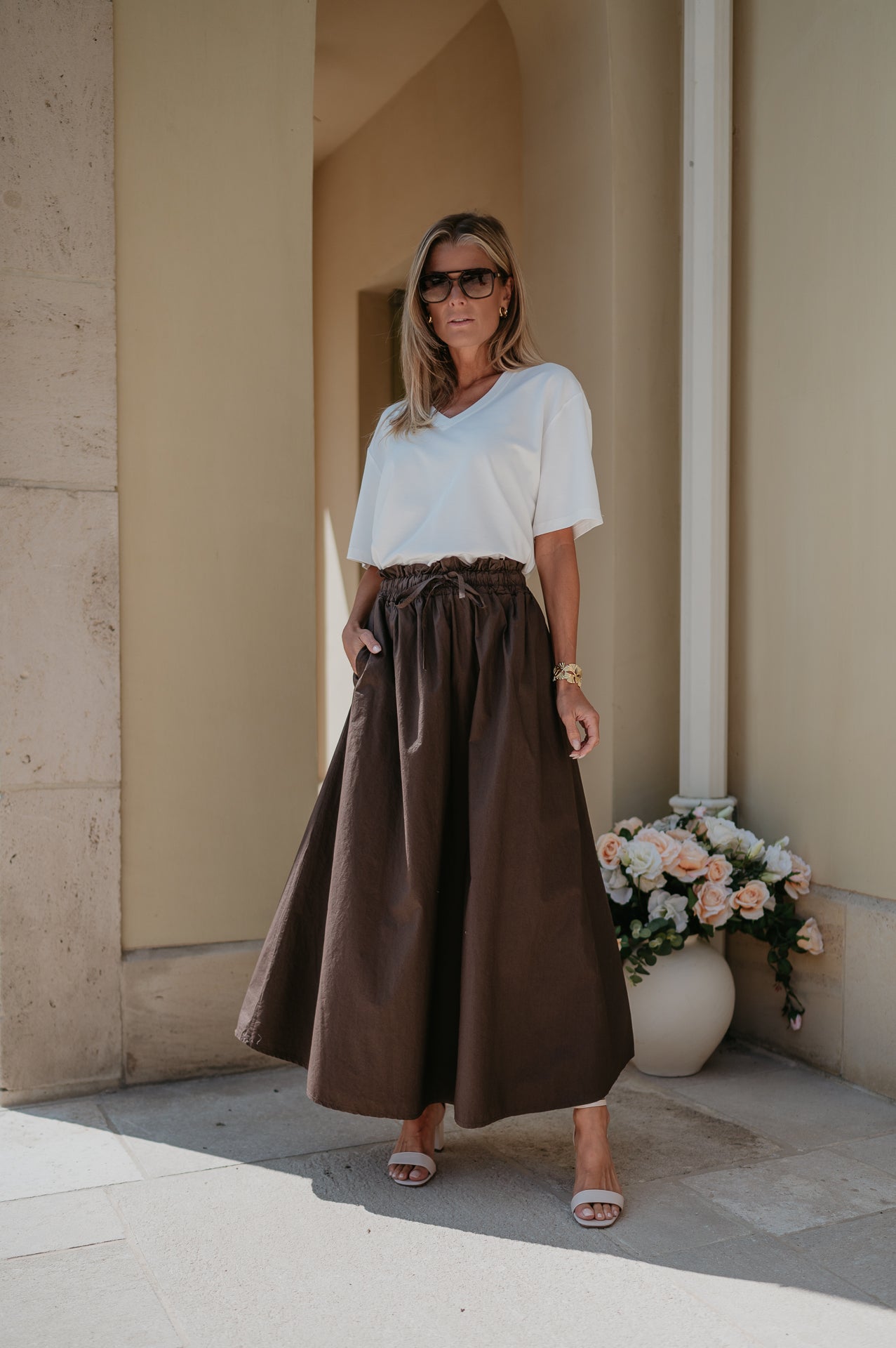 Long Chocolate Brown Skirt with Elastic Waistband – Comfortable Cotton Summer Essential for Casual and Formal Wear 6